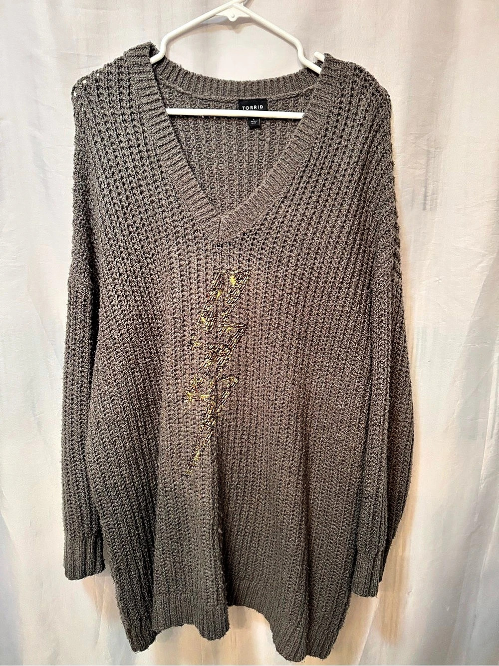Torrid Size 2 Taupe Chunky Knit Beaded Lightning Bolt V-Neck Sweater